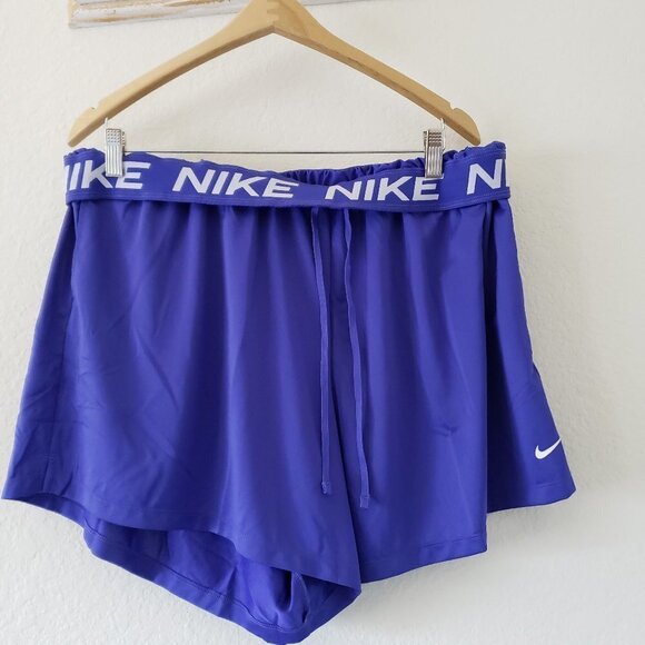 NWT - Nike Dri Fit Attack Plus Purple Training Shorts Plus Size – Size 1X - Picture 6 of 6